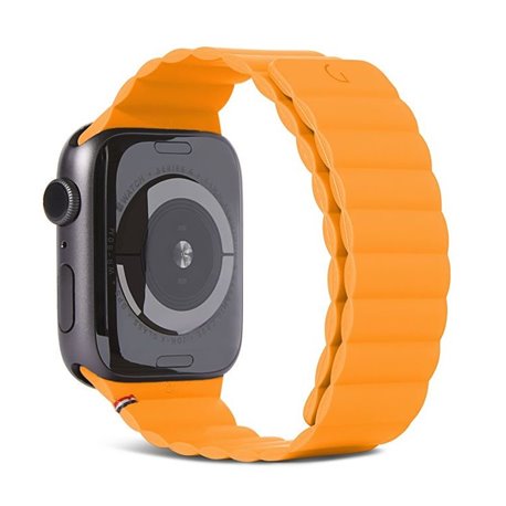 [D23AWS45TSL3SAT-OP] Decoded Apple Watch 49/45/44/42 mm  Series 1-8/SE/Ultra Silicone Magnet Traction Strap Lite - (Online Packaging) (Apricot)